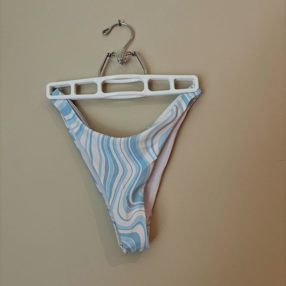 Bathing suit bikini - Picture 1 of 4